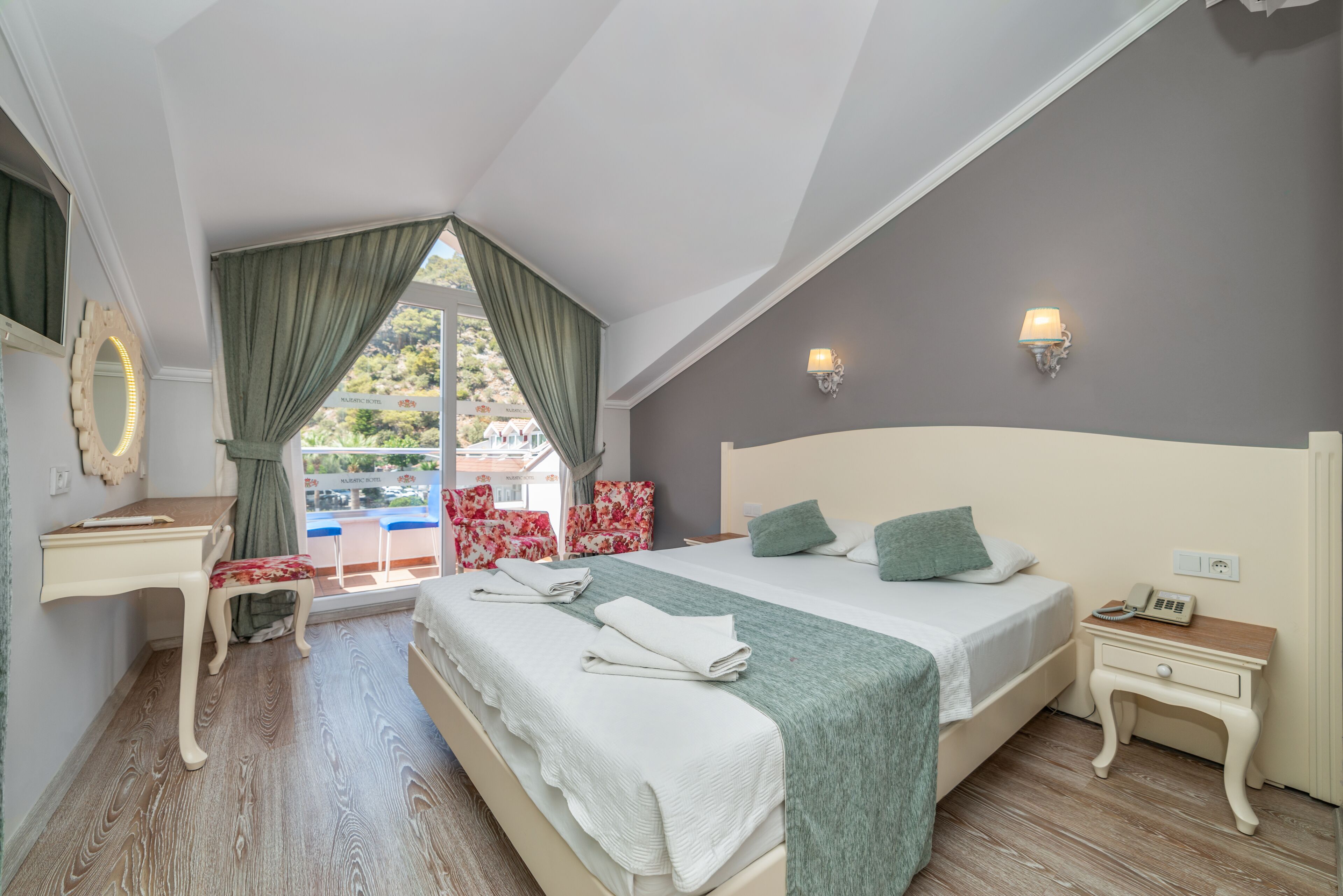 Superior Room with Balcony Garden or Pool View | Soundproofing, iron/ironing board, free WiFi