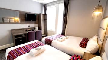 Twin Room | Desk, iron/ironing board, free WiFi