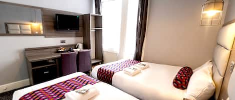 Bureau, fer et planche à repasser, Wi-Fi gratuit