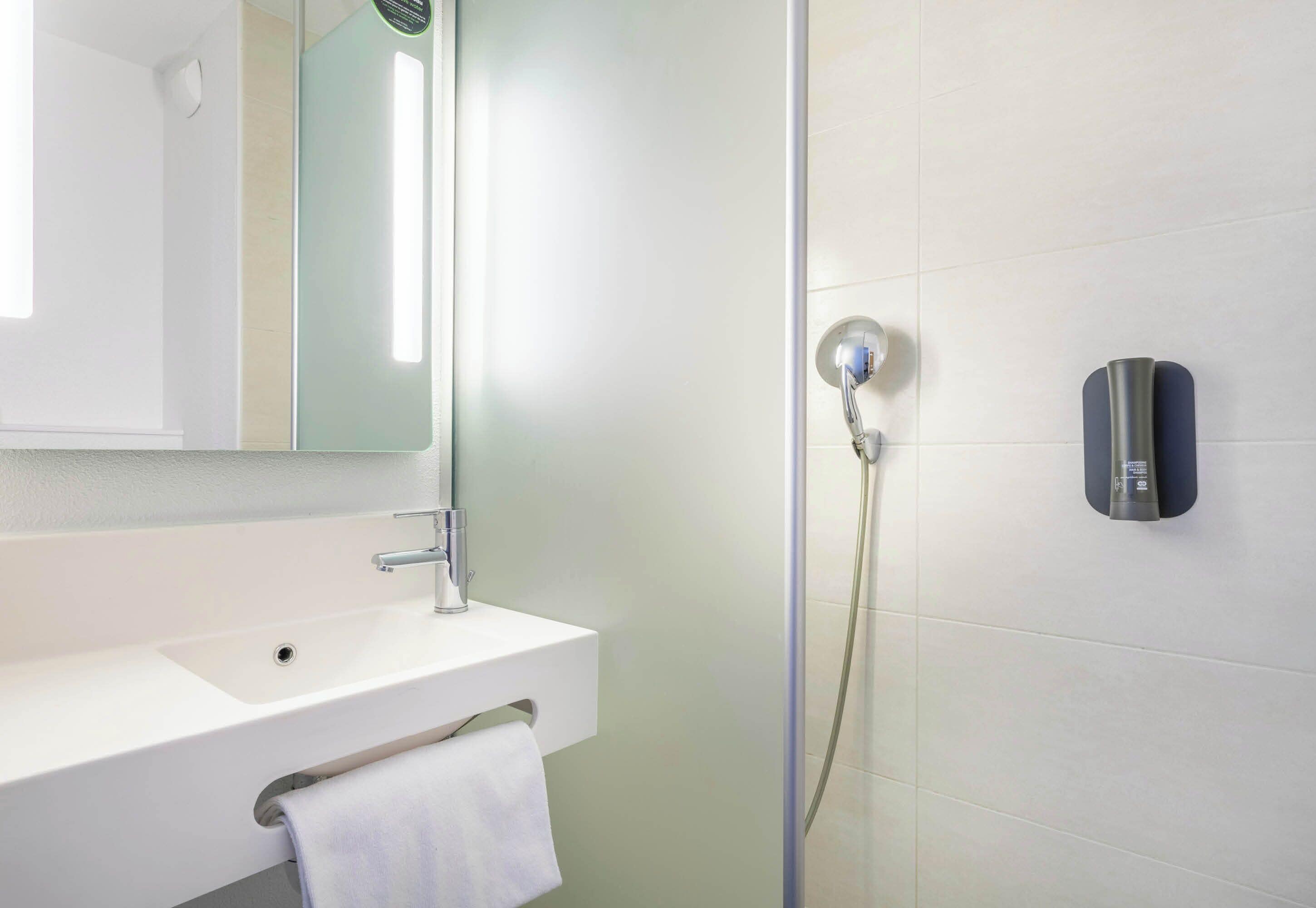 Photo - B&B HOTEL Marseille Les Ports