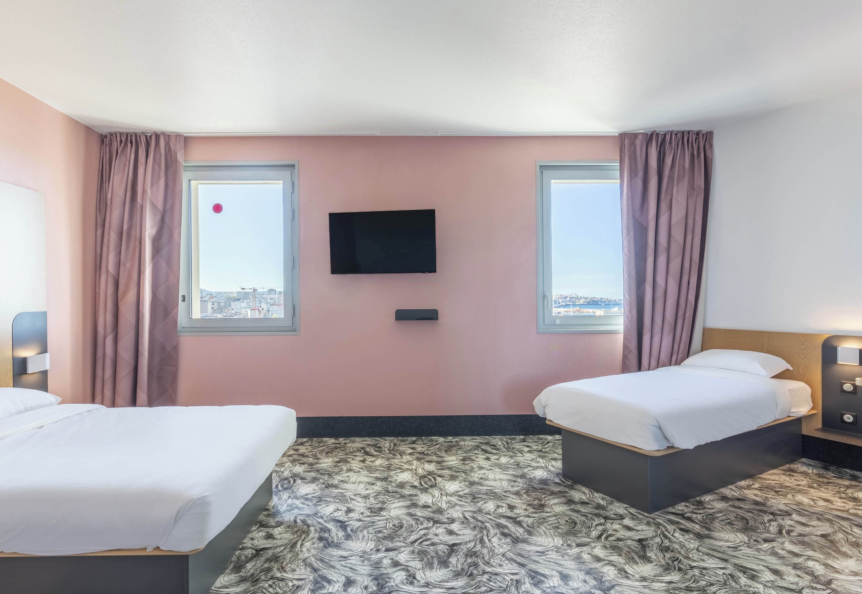 Photo - B&B HOTEL Marseille Les Ports