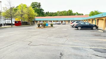 Parken ohne Service (kostenlos)