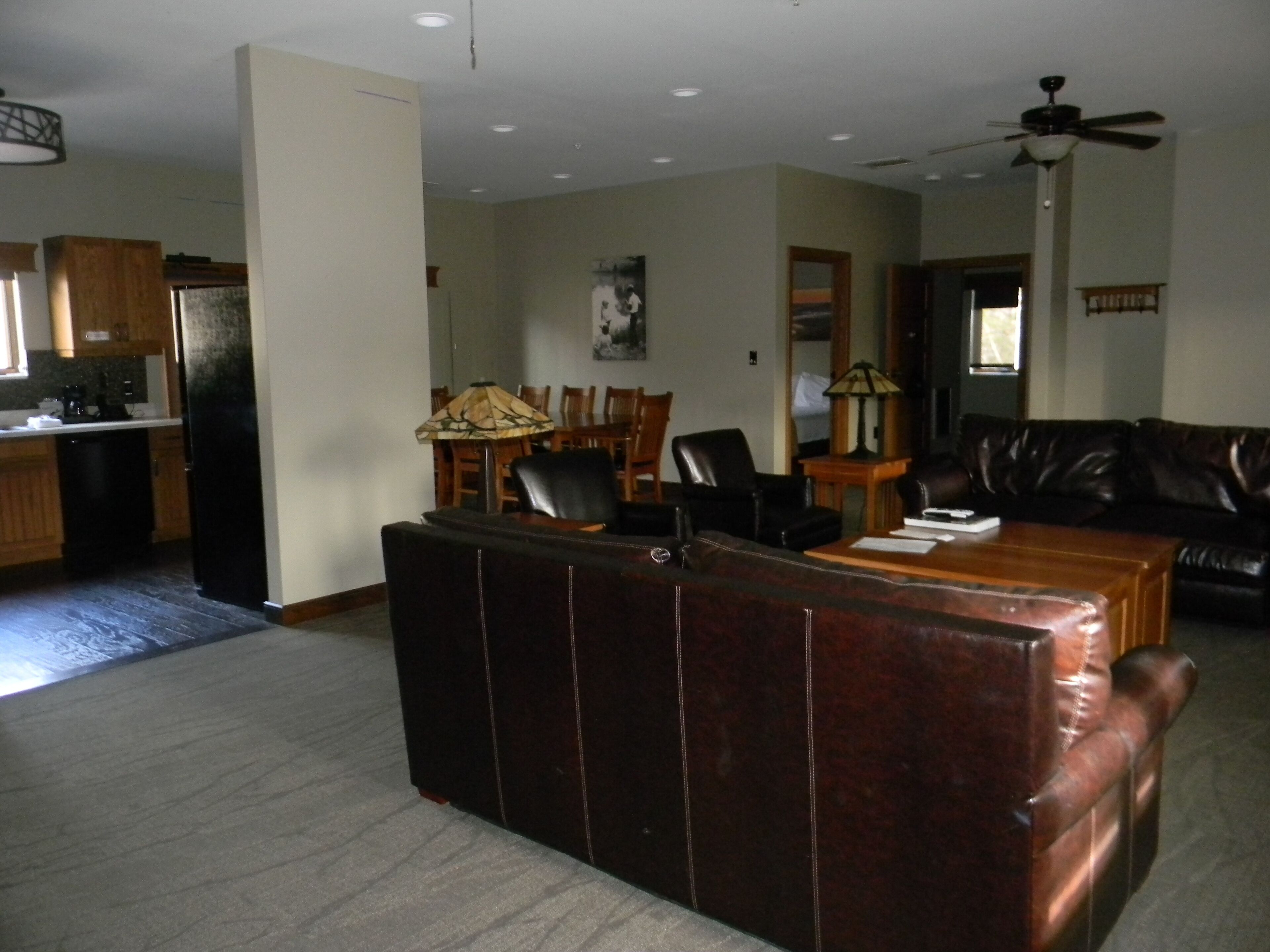 cabin, 4 bedrooms | living area | flat-screen tv, fireplace