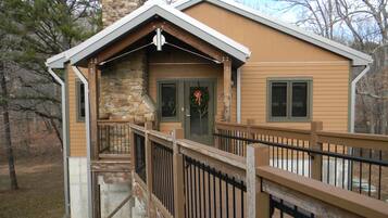 Chalet rustique, 2 chambres | Extérieur