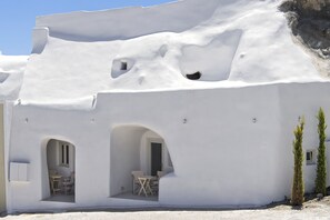 Studio (SPILIES L) | Façade de l’hébergement