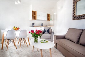 Apartment, 1 Bedroom (SPILIES ) | Private kitchen | Fridge, microwave, oven, stovetop - Spilies by Thireas (Santorini)