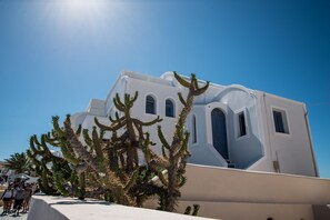 Exterior - Genesis Cave Houses (Santorini)