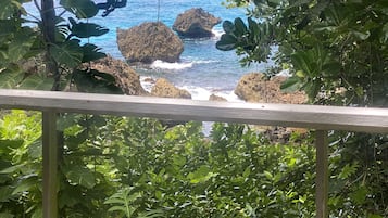 Villa, 1 Bedroom, Ocean View | 1 bedroom, in-room safe, individually decorated, individually furnished