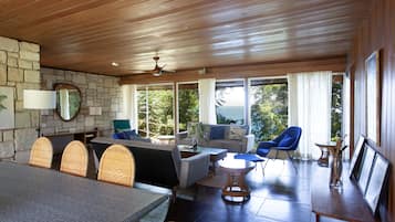 Luxury Villa, 3 Bedrooms, Sea View | In-room safe, individually decorated, individually furnished, bed sheets