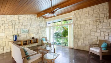 Villa, 1 chambre, vue océan | Coffres-forts dans les chambres, décoration personnalisée