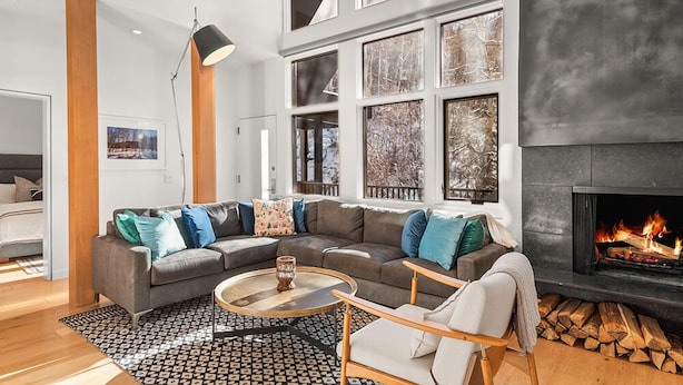 Luxury Condo, 3 Bedrooms, Air conditioning (303) | Living area | TV - Fifth Avenue Condominiums by Frias (Aspen)