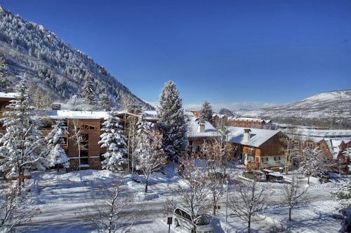 Alpenblick Townhomes