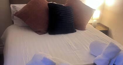 The Crown Hotel