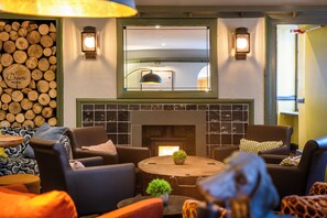 Reception - The Crown Hotel (Lynton)