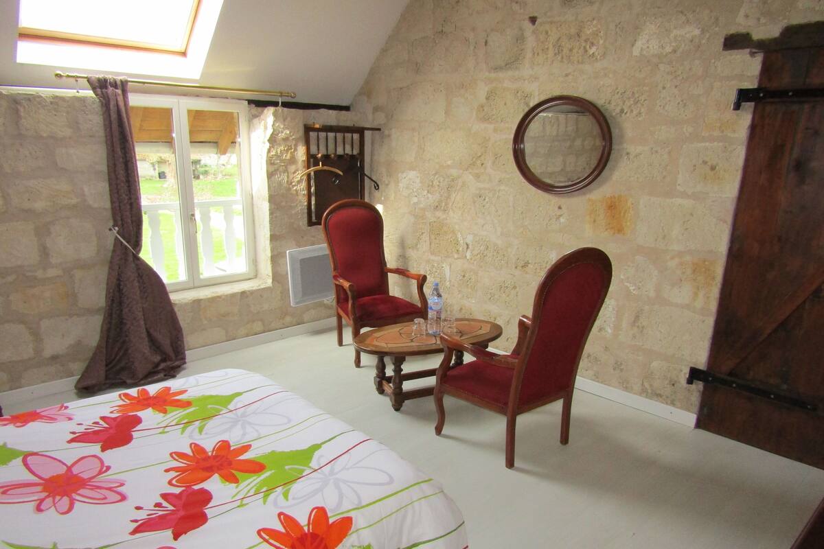 Comfort Double Room, Private Bathroom, Garden View | Rollaway beds