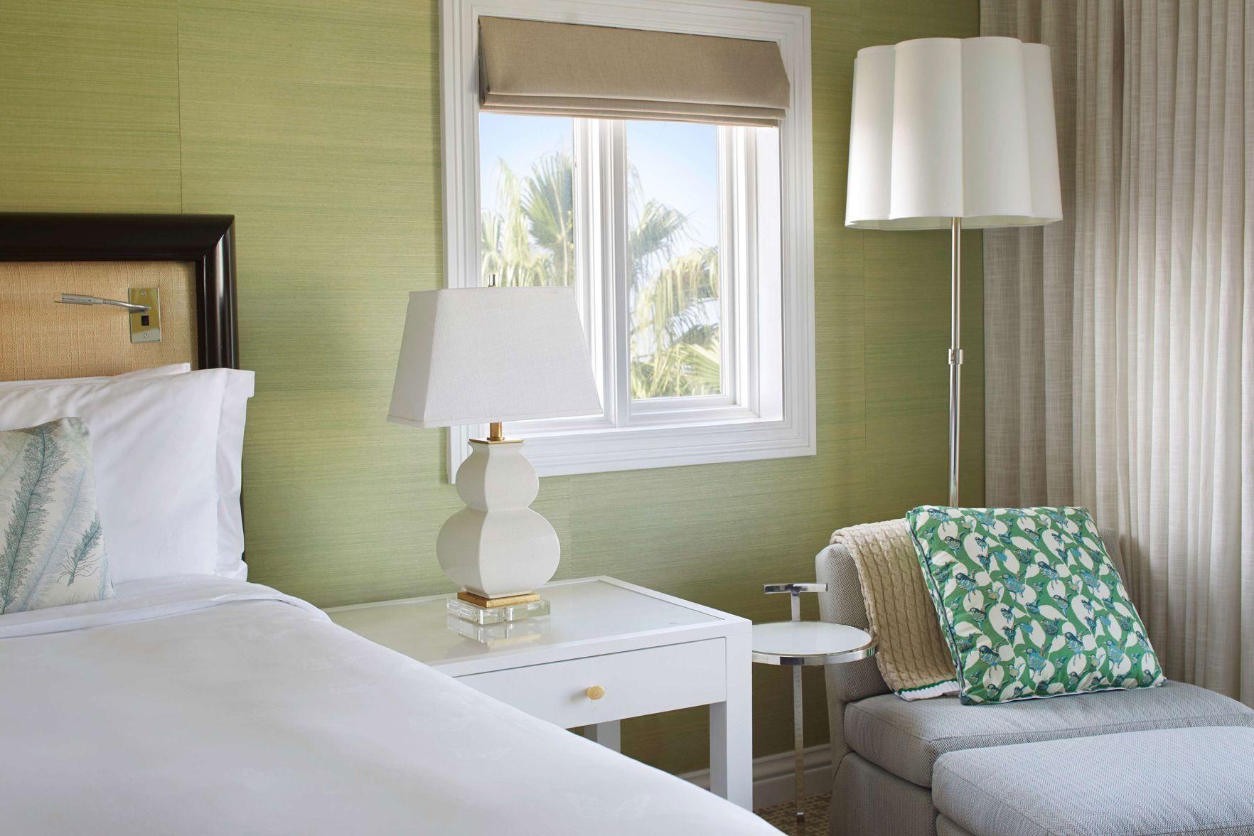 Premium bedding, down comforters, minibar, in-room safe