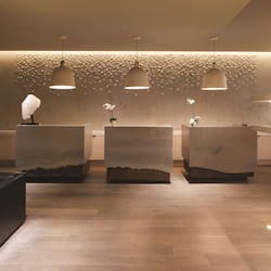 Couples treatment rooms, sauna, steam room, body treatments