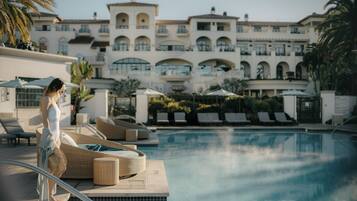 3 piscines extérieures, tentes de plage, parasols de plage