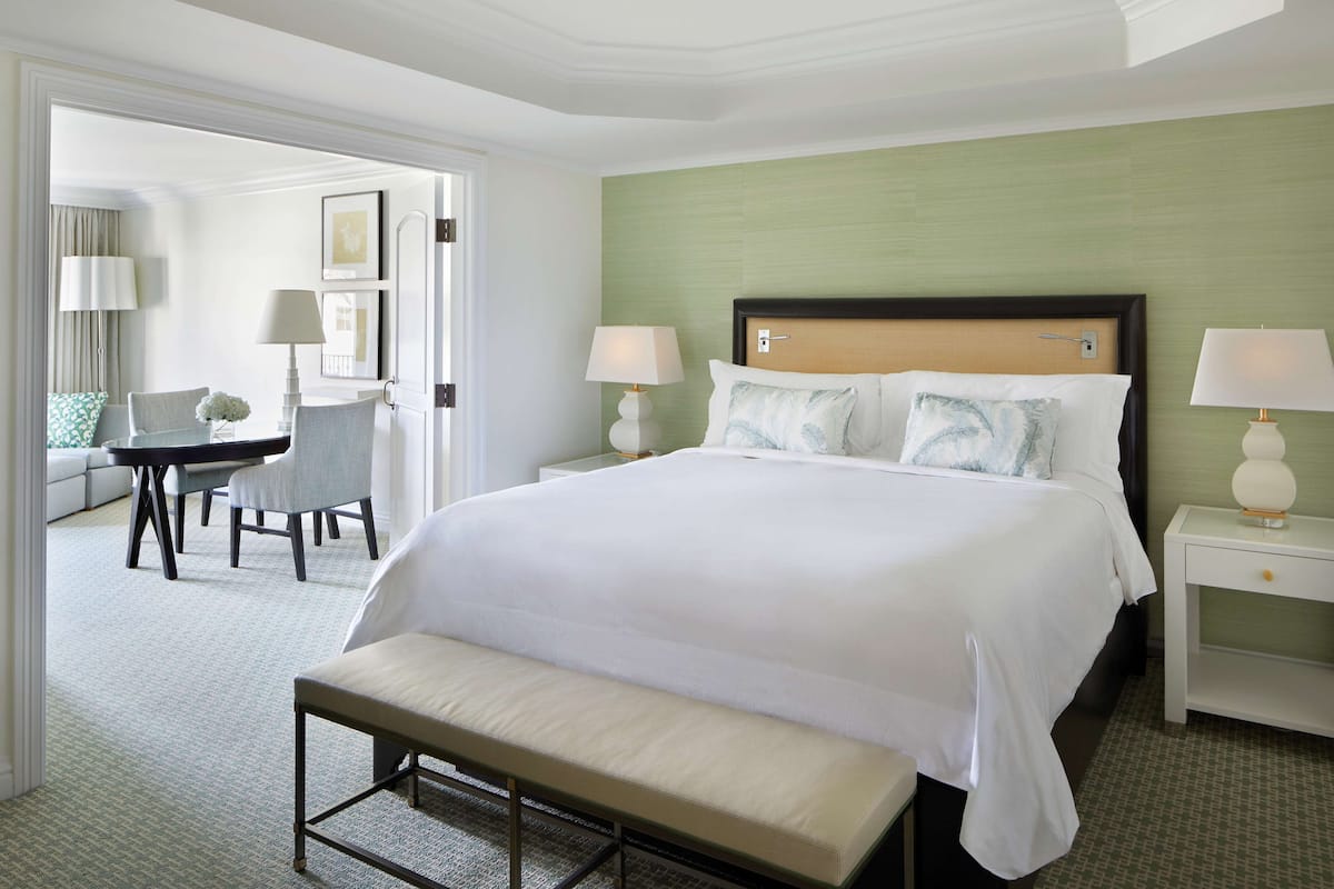 Premium bedding, down comforters, minibar, in-room safe