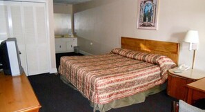 Desk, free WiFi, bed sheets