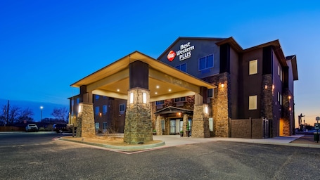 Exterior. Best Western Plus Denver City Hotel and Suites