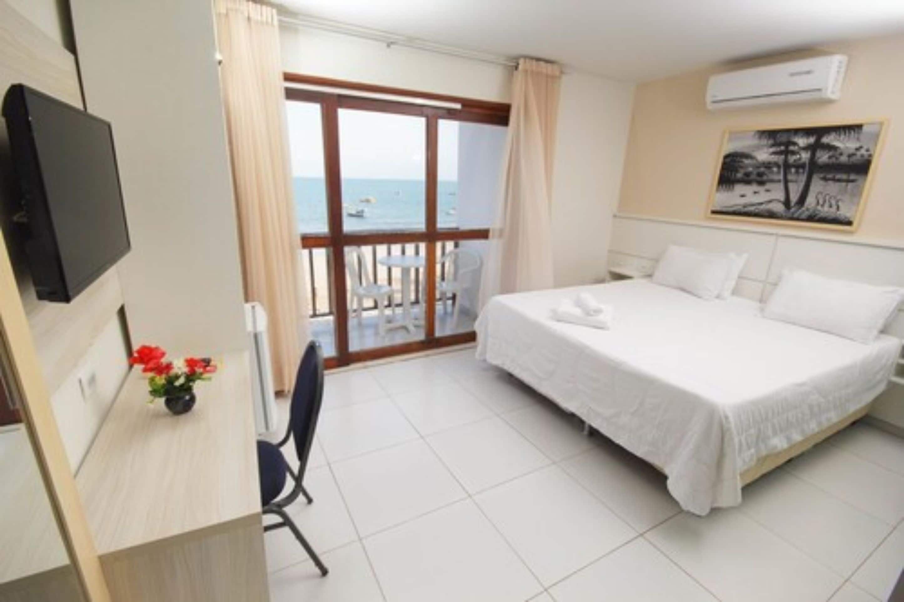 double room, jetted tub, ocean view | 1 bedroom, minibar, blackout curtains, free wifi