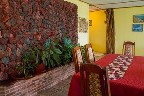 Villa panorámica, 2 habitaciones, cocina, vista a la montaña | Servicio a la habitación