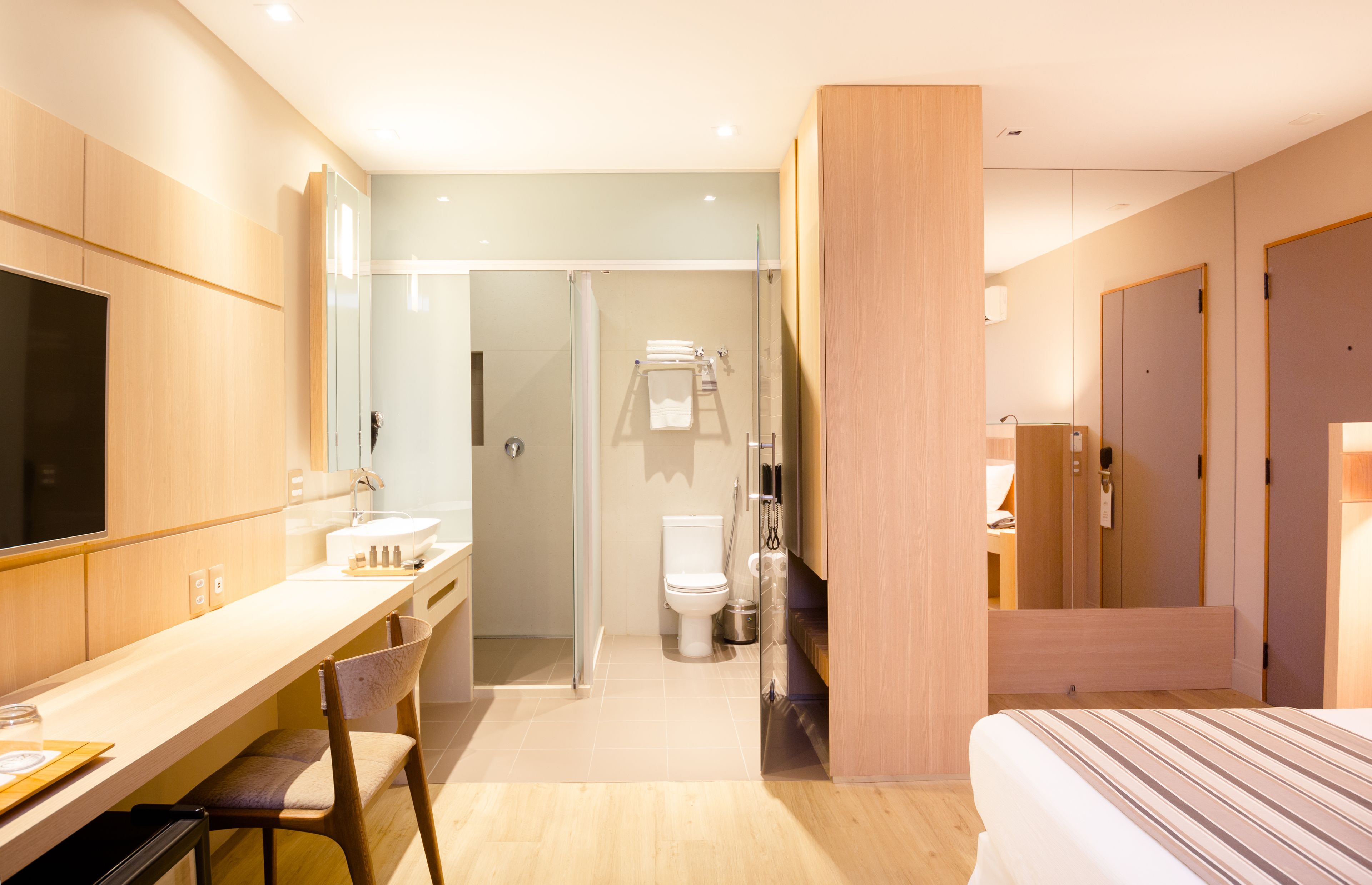 1 bedroom, minibar, in-room safe, desk