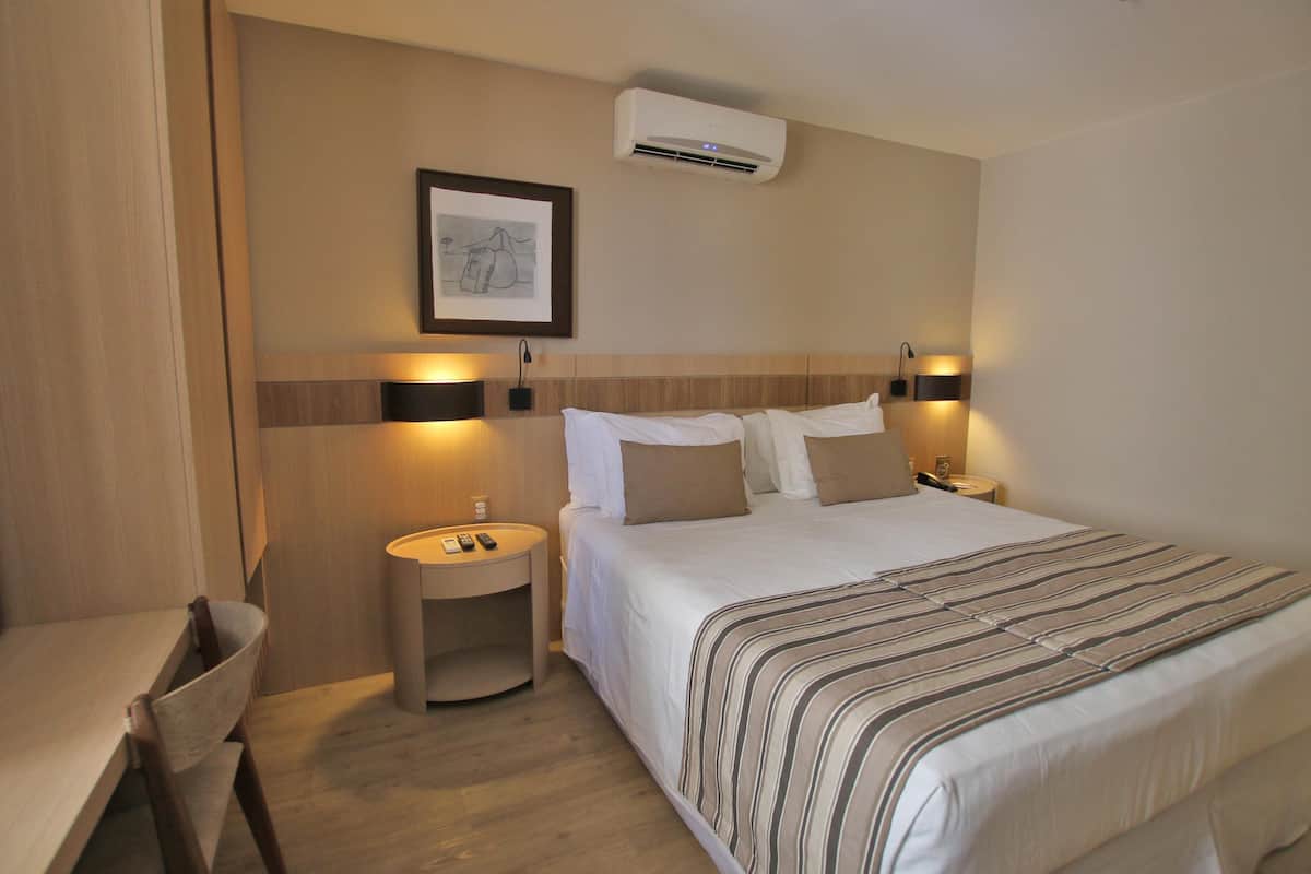 1 bedroom, minibar, in-room safe, desk