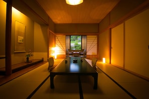 ห้องทราดิชันนัล (Japanese Style, Shirakikan) | ตู้นิรภัยในห้องพัก, Wi-Fi ฟรี, ผ้าปูที่นอน
