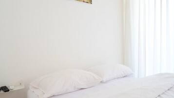 Superior Room | Bar mini, peti besi dalam bilik, meja, Wi-fi percuma