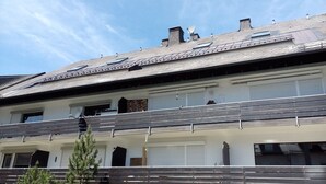 Front of property - Ferienwohnung Skiliftkarussell (Winterberg)