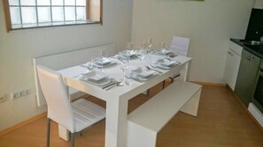In-room dining - Ferienwohnung Skiliftkarussell (Winterberg)