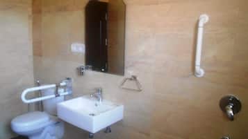 Superior Villa, 1 King Bed, Smoking, Mountain View | Bathroom | Shower, free toiletries, towels