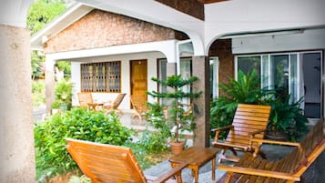 Departamento estándar, 2 habitaciones | Terraza o patio