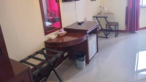 Living area - Punjadara Hotel (Nakhon Ratchasima)