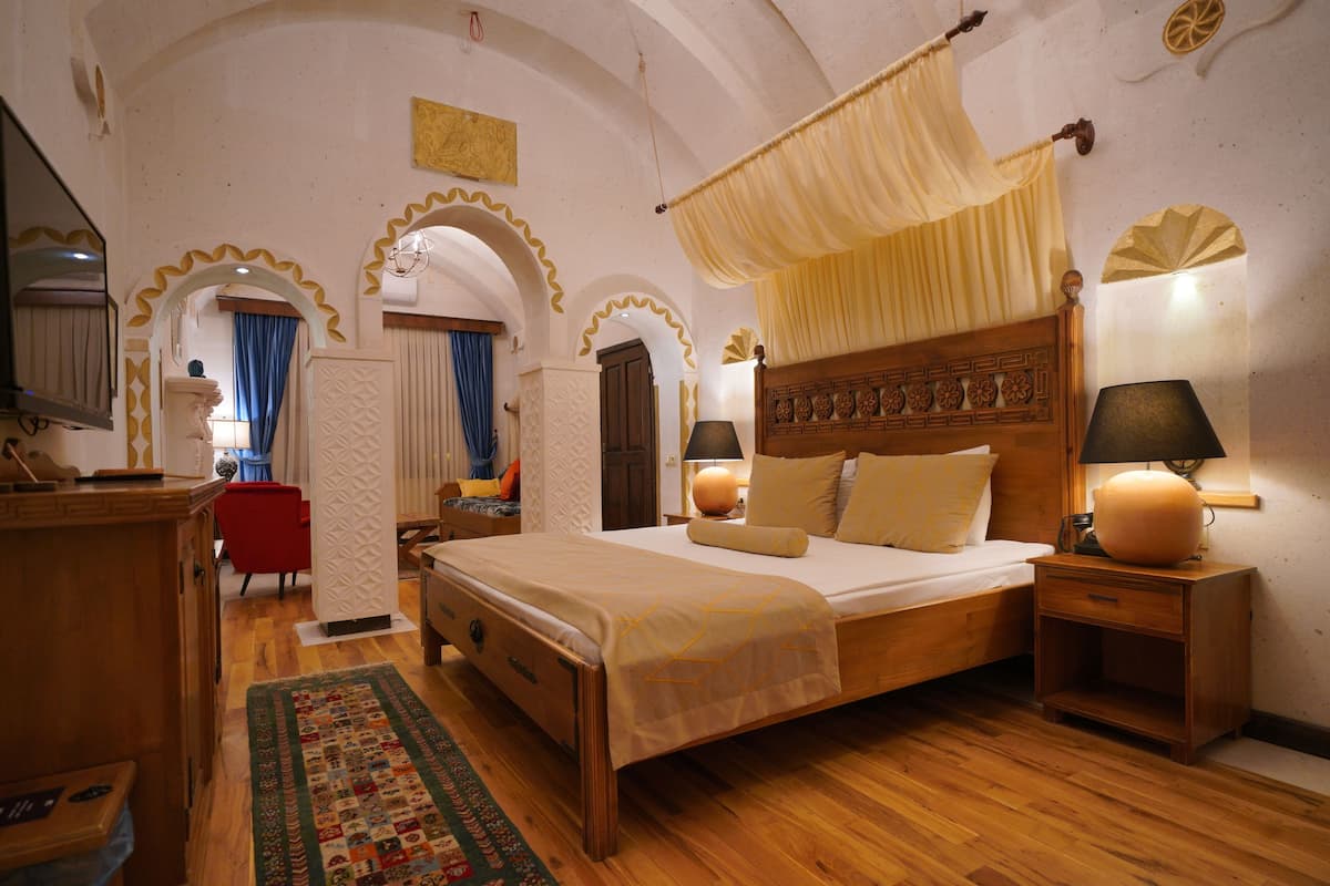 Superior Suite | Premium bedding, individually decorated, individually furnished