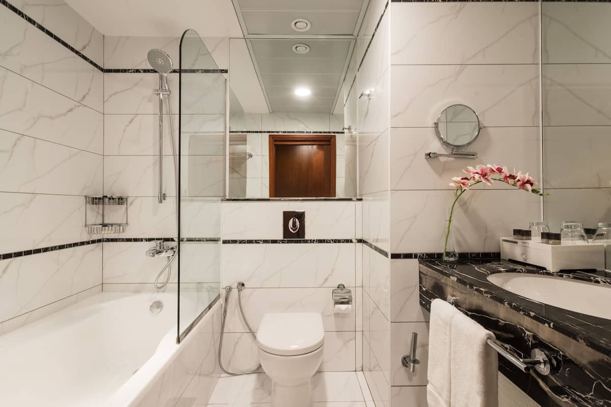 shower, free toiletries, hair dryer, bathrobes