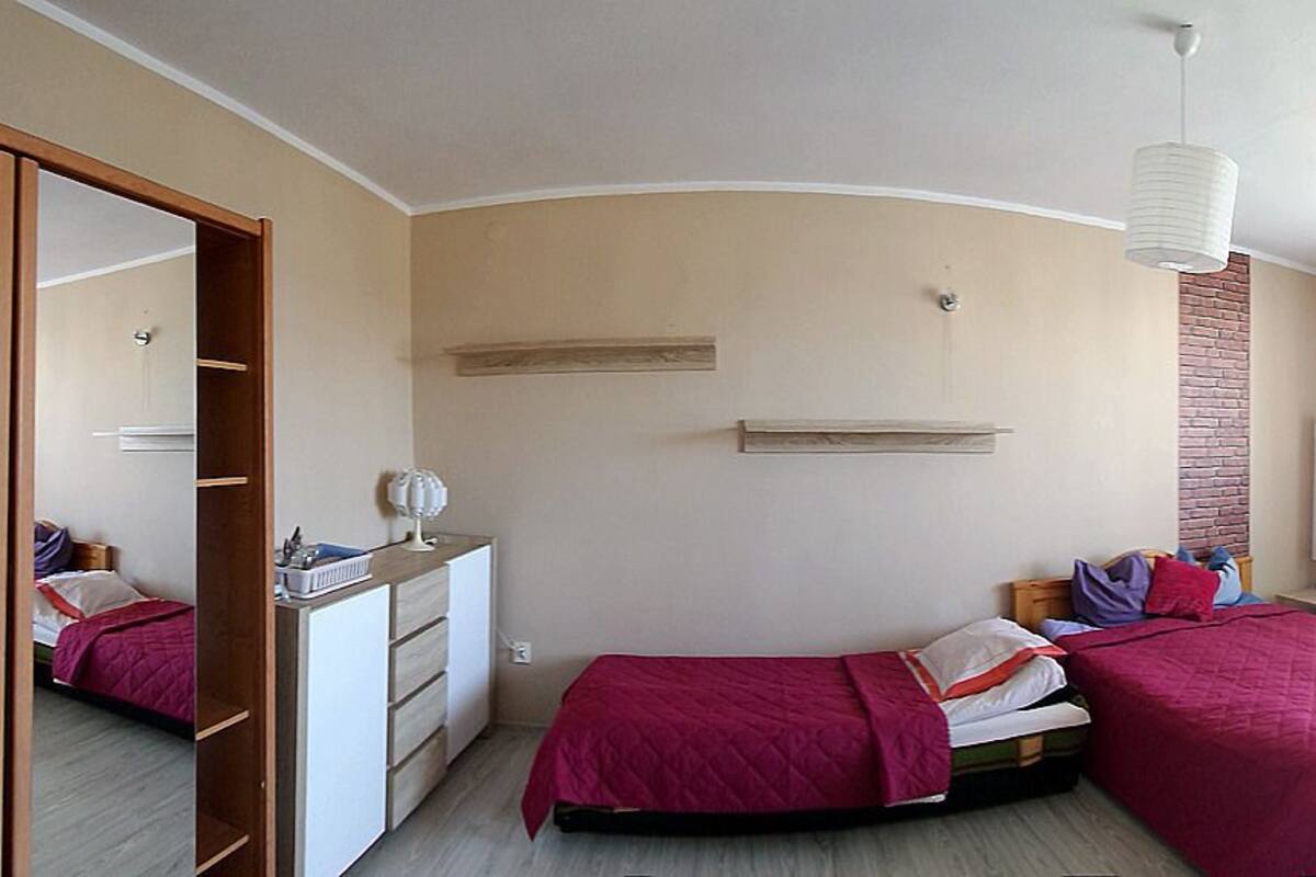 Iron/ironing board, free WiFi