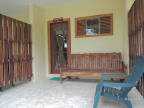 Kamagong (up to 4 persons) | Terrace/patio