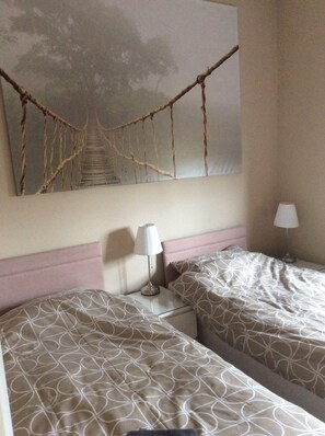 Apartment, 3 Bedrooms (Large - Unit 1)