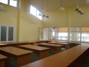 Fasilitas rapat