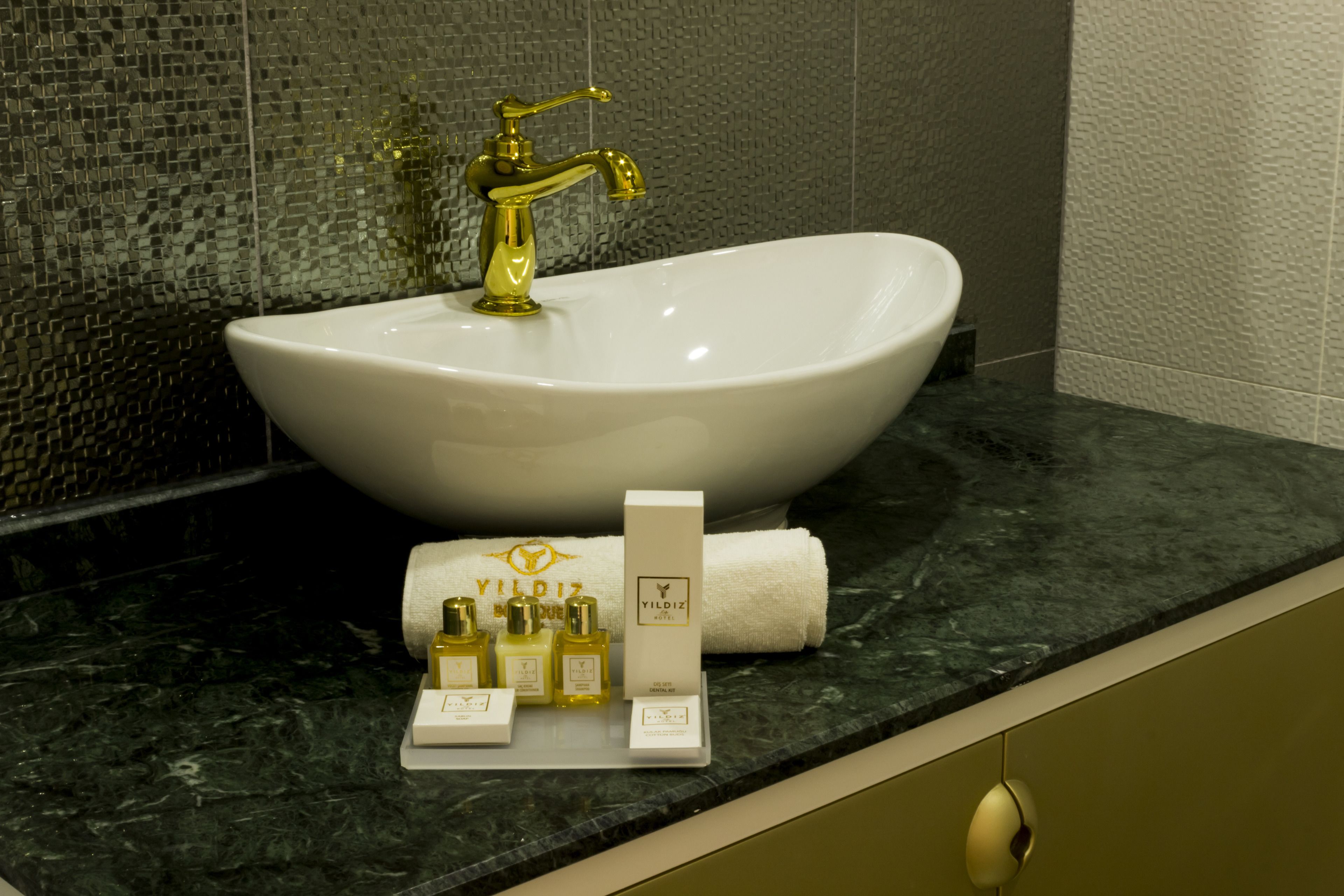 family suite | 1 bedroom, egyptian cotton sheets, premium bedding, select comfort beds