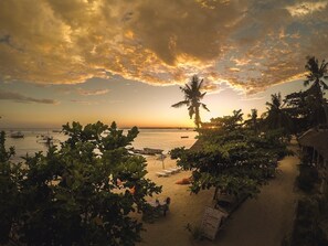 ด้านหน้าที่พัก