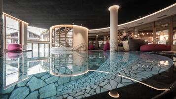 Sauna, steam room, Turkish bath, body treatments, body wraps
