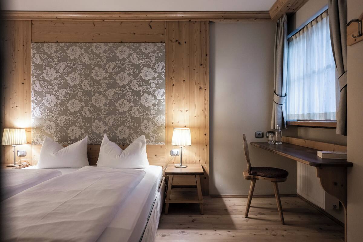 Chalet | 1 slaapkamer, een kluis op de kamer, een laptopwerkplek
