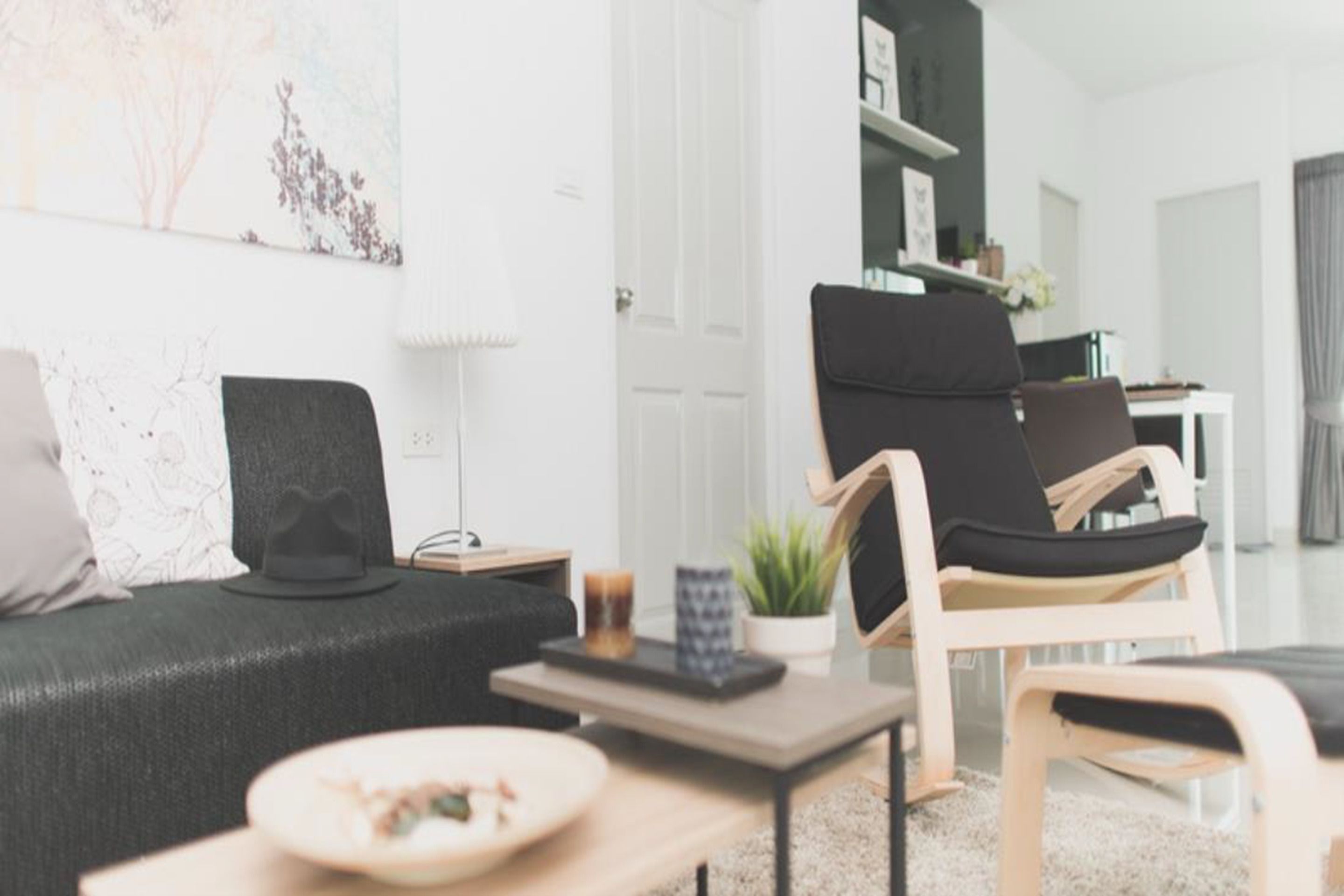 Suite, 2 Bedrooms | Living area | Flat-screen TV