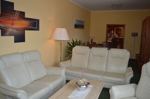 บริเวณนั่งเล่นที่ล็อบบี้