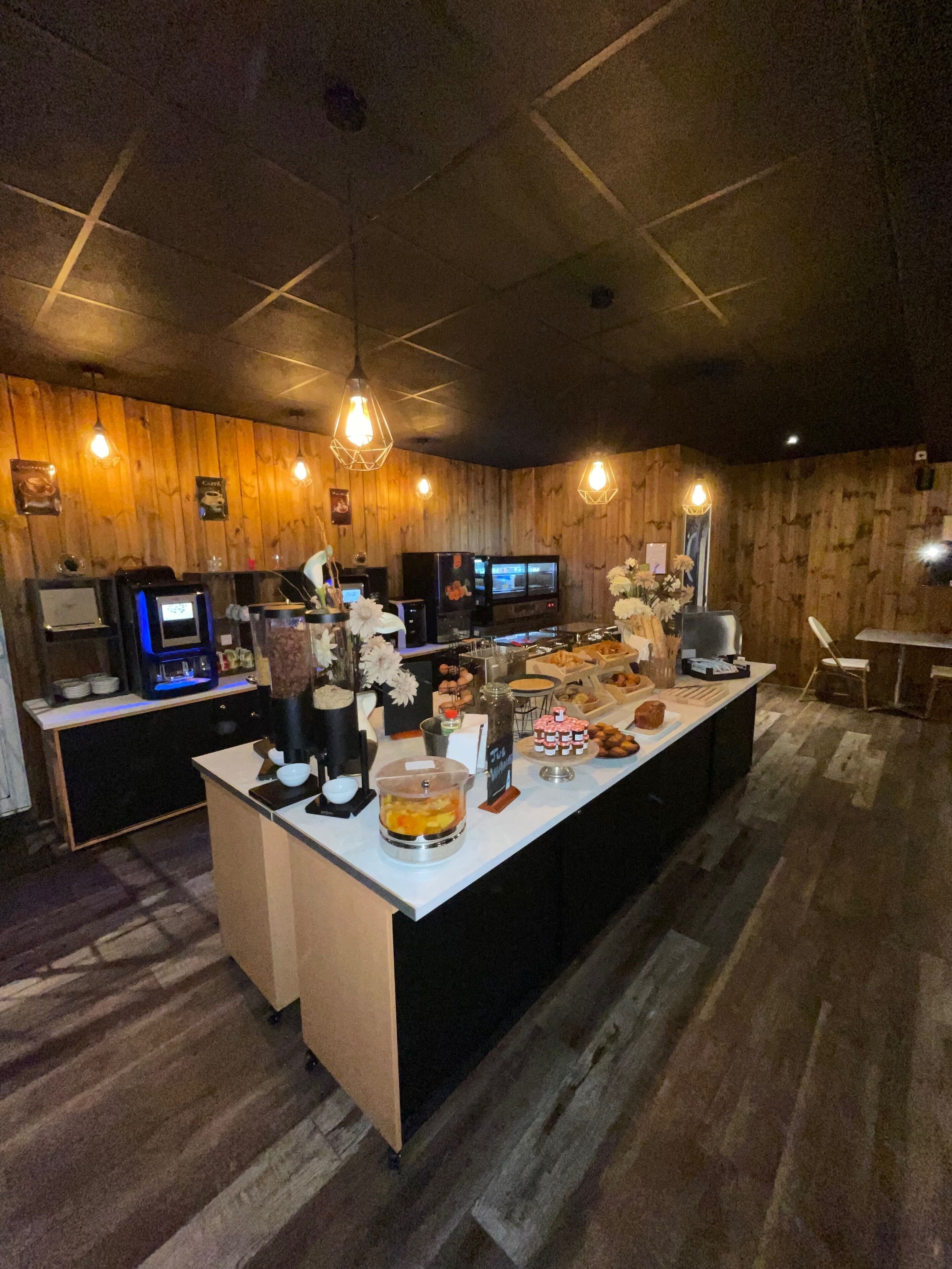 daily buffet breakfast (eur 15 per person)