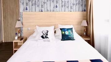 Quarto casal standard | 1 quarto, roupas de cama premium, camas Select Comfort, frigobar